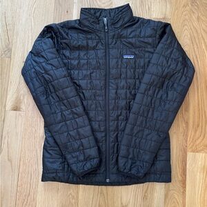 Patagonia nano puff men’s size M. Black.